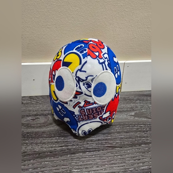 Pacman Ghost Plush - Picture 1 of 3
